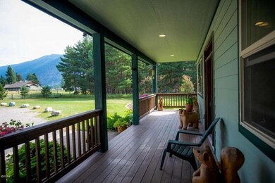 Exterior 6