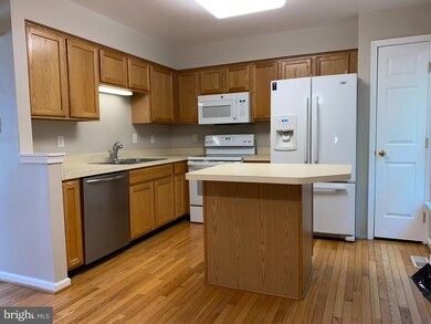 69 Guilford Place, Burlington, NJ 08016 - photo 6