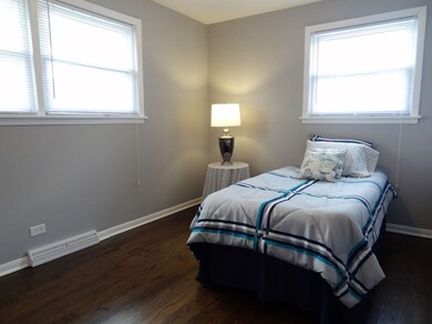 3n555 Wilson St, Elmhurst, IL 60126 - photo 5