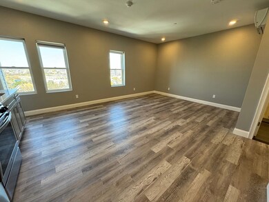 38 Walnut Ave unit 202, Revere, MA 02151 - photo 4