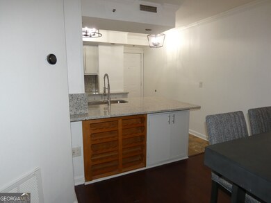 Parks Tower unit 805, Atlanta, GA 30328 - photo 6