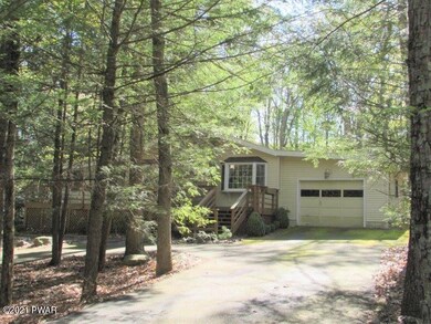 119 Eisenhower Dr, Dingmans Ferry, PA 18328 - photo 2