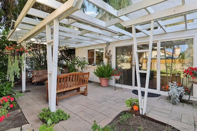 816 Caminito Azul, Carlsbad, CA 92011 - photo 5