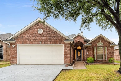 4412 Ridgeway Dr, Mansfield, TX 76063 - photo 2