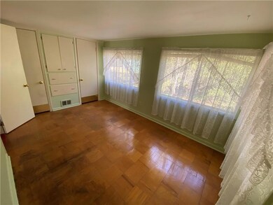 Bedroom (2 Identical)