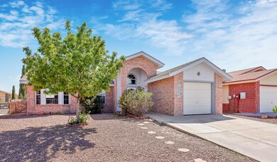 14556 Desierto Bello Ave, El Paso, TX 79928 - photo 2