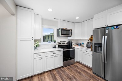 1114 Bancroft Ave, Colonial Beach, VA 22443 - photo 6