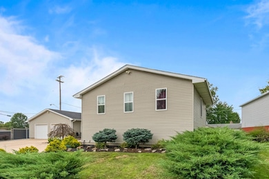 3-web-or-mls-1267 N Dundee Trail-103