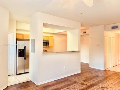 11011 Legacy Ln unit 203, Palm Beach Gardens, FL 33410 - photo 5