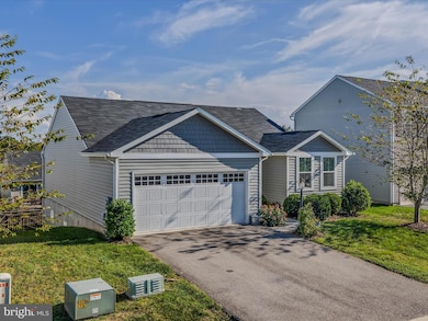 203 Singleton Way, Martinsburg, WV 25403 - photo 2