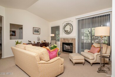 Large Living Room w/Fireplace