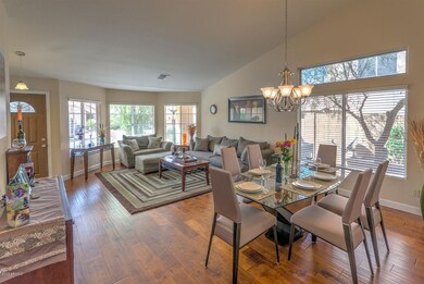 4220 E Rancho Tierra Dr Cave-large-002-7