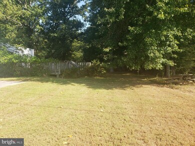 23088 Shady Mile Dr, California, MD 20619 - photo 4