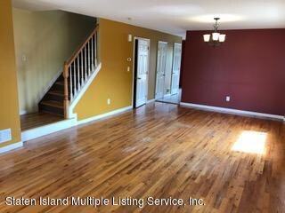 15 Imperial Ct, Staten Island, NY 10304 - photo 2