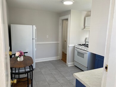 58-60 Bennett St unit 1, Waltham, MA 02453 - photo 3