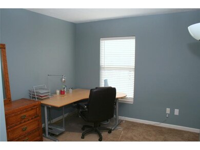 12185 Pebble St unit 700, Fishers, IN 46038 - photo 2