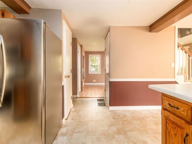 3 Hilda Ave, Derry, NH 03038 - photo 7