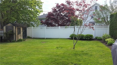 12 Morgan St, Newport, RI 02840 - photo 3