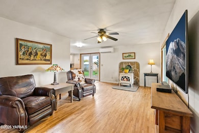 4605 Ahtanum Rd-7 copy