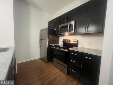 401 Race St unit 129, Philadelphia, PA 19106 - photo 7