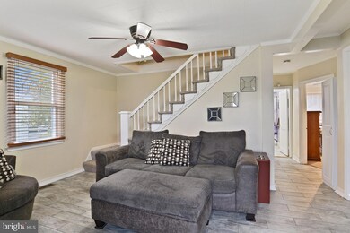 976 Martin Rd, Essex, MD 21221 - photo 5