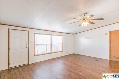 10325 S Whitehall Rd, Temple, TX 76504 - photo 4