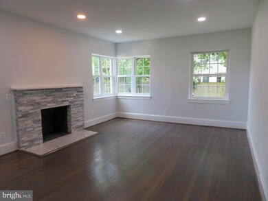 22510 Ridge Rd, Germantown, MD 20876 - photo 7