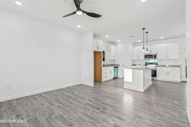 untitled-Real Estate -14