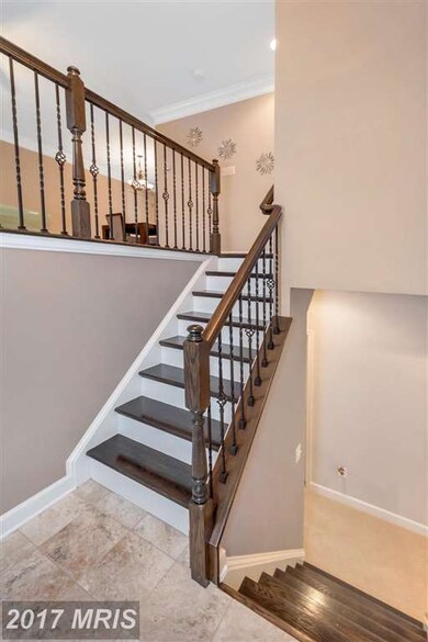 11007 Huntington Woods Cir, Fredericksburg, VA 22407 - photo 3