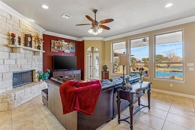 1709 Bent Tree Ct, Granbury, TX 76049 - photo 4