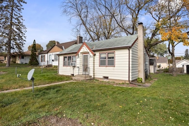 2029 Conway St, Saint Paul, MN 55119 - photo 2