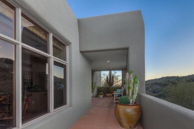 004_Front Entry Way