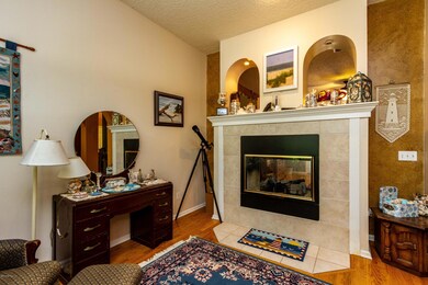 Den View 2