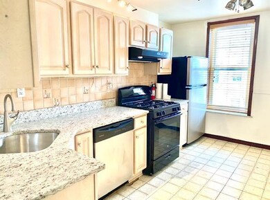 108 Highpoint Ave unit 2, Weehawken, NJ 07086 - photo 7