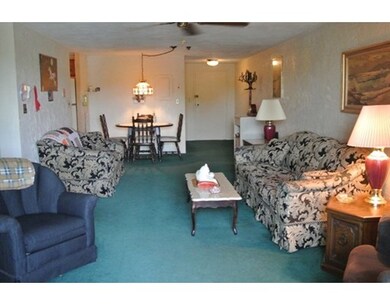 33 Lodgen Ct unit 3C, Malden, MA 02148 - photo 3