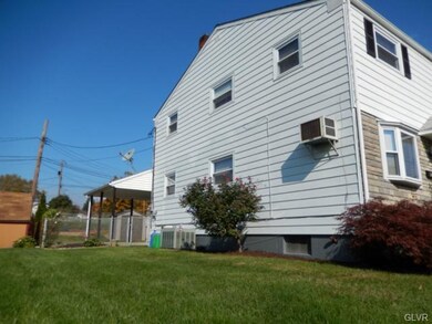 1352 Crestwood Rd, Bethlehem, PA 18018 - photo 3