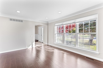 1844 Poppleton Dr, West Bloomfield, MI 48324 - photo 5