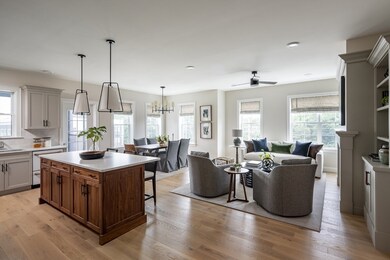 643 Church St unit 3-1, Raynham, MA 02767 - photo 2