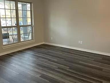 920 W Bond St, Denison, TX 75020 - photo 3