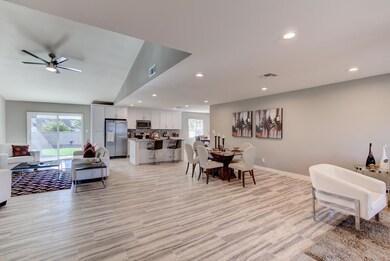 4417 E Grandview Rd-2
