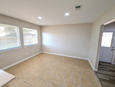 35 Solar St, Mary Esther, FL 32569 - photo 5