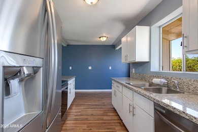 5657 N 39th Ave, Phoenix, AZ 85019 - photo 5