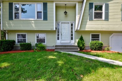 1001 Waverly St, Framingham, MA 01702 - photo 2