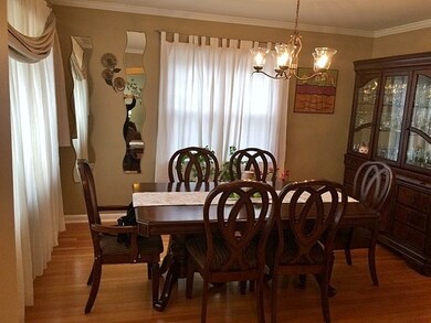 1523 Suffolk Ave, Westchester, IL 60154 - photo 3