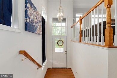 25862 Commons Square, Chantilly, VA 20152 - photo 4