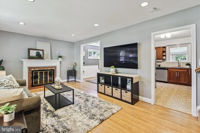 6506 Carroll Highlands Rd, Sykesville, MD 21784 - photo 4