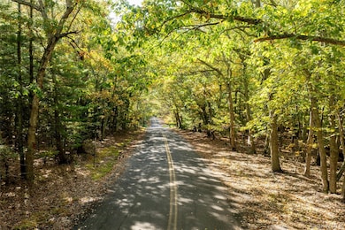 11195 N Bayview Rd, Southold, NY 11971 - photo 7