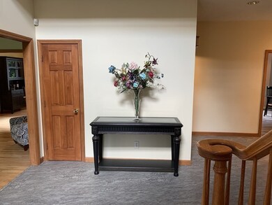 30 Southwood Dr, Ludlow, MA 01056 - photo 3