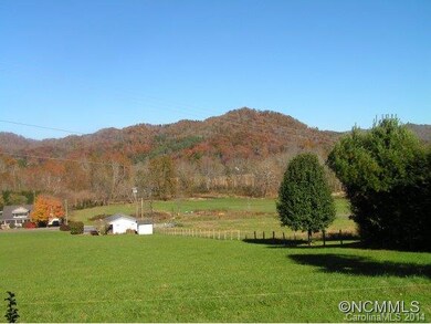 33 Allis Chalmers Dr, Burnsville, NC 28714 - photo 3