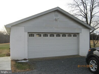 4373 Mt Vista Ln, Midland, VA 22728 - photo 7